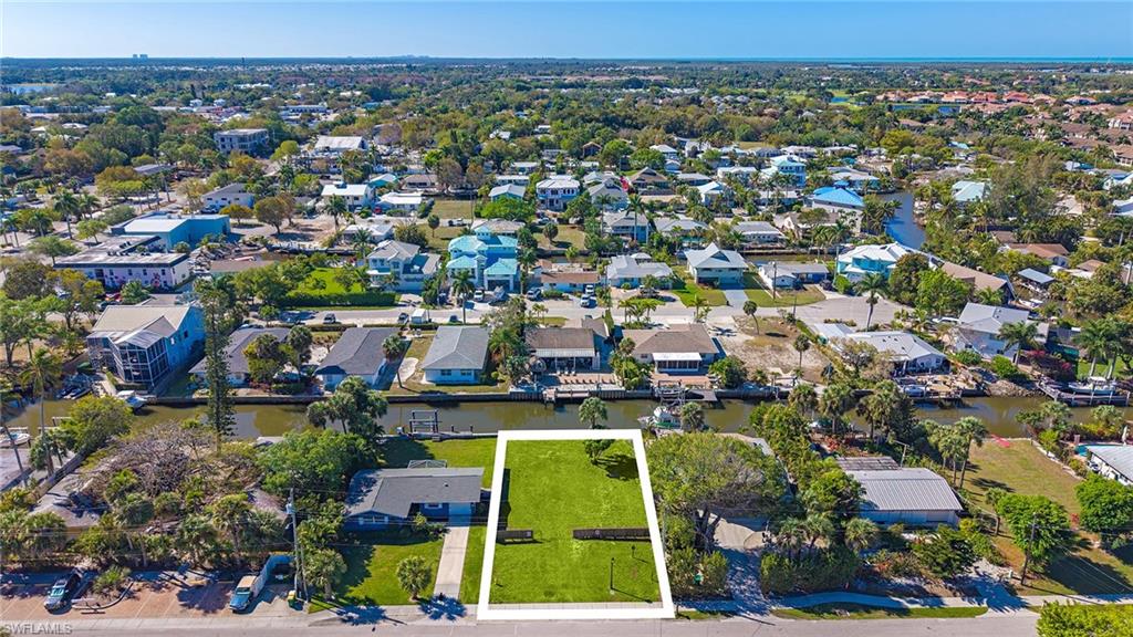 2754 Bayview DR
