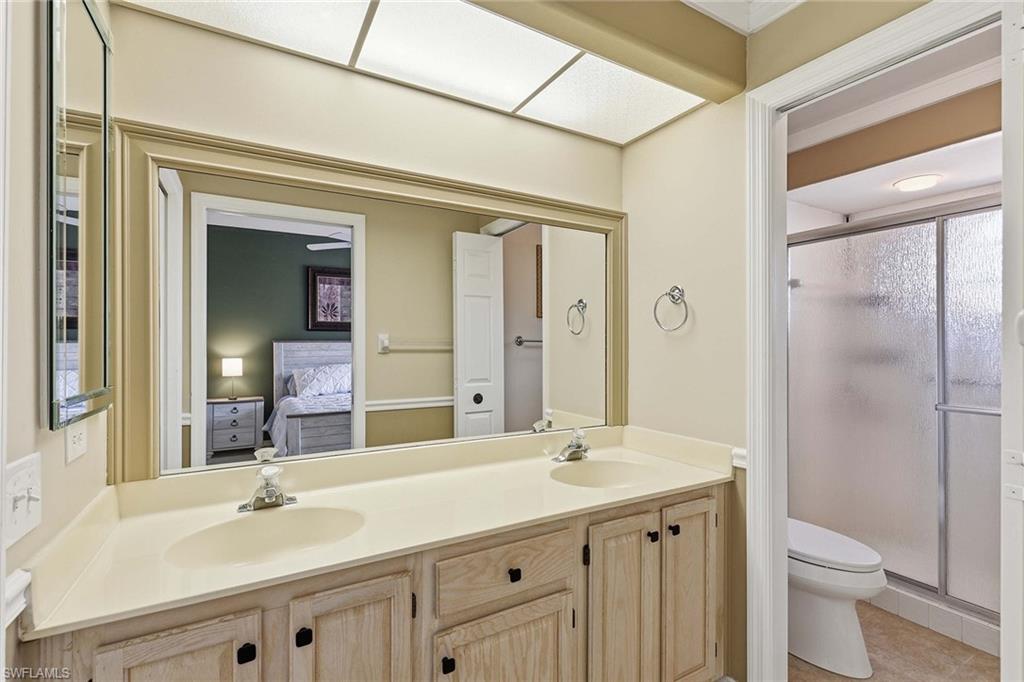 13200 Sherburne CIR 703 photo 11