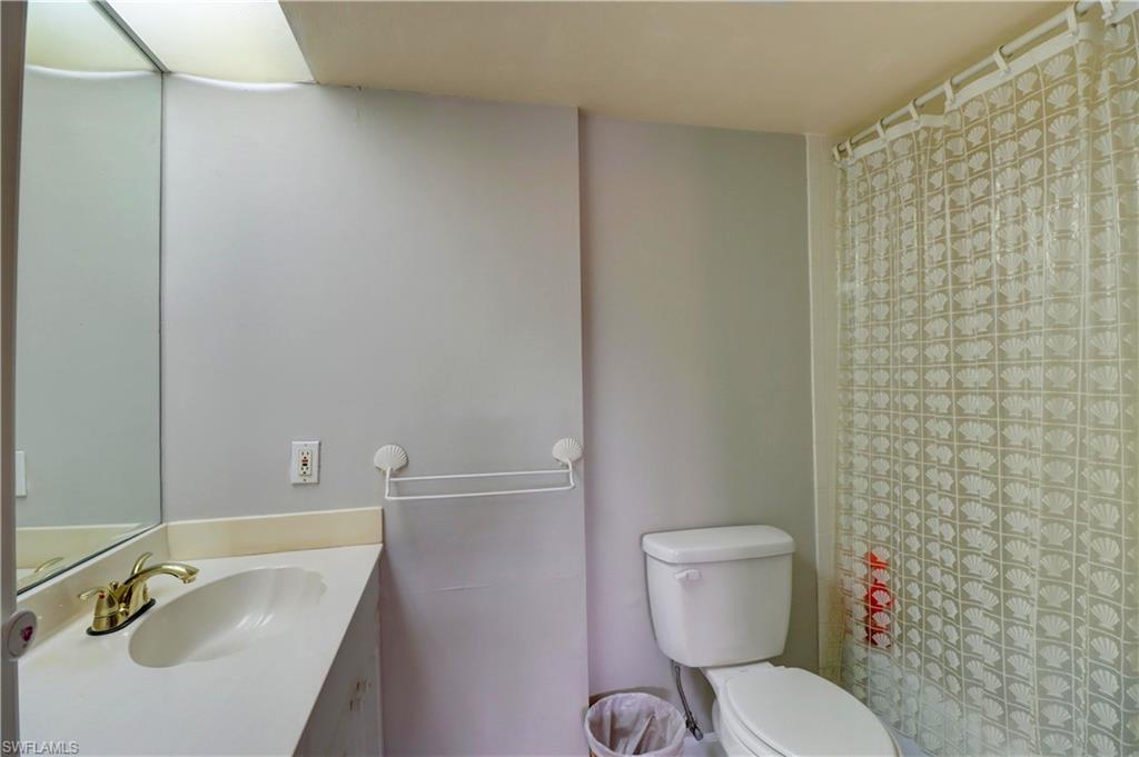 4260 SE 20th PL 801 photo 13