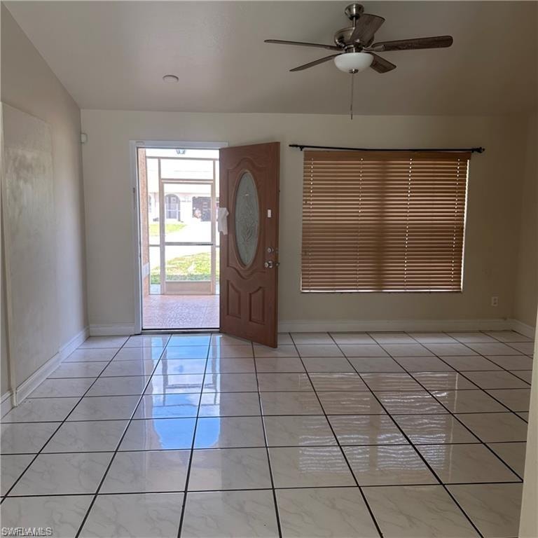 706 Arianne CT