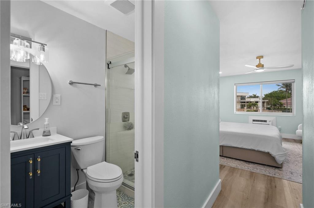 1550 GULF SHORE BLVD N E2 photo 22