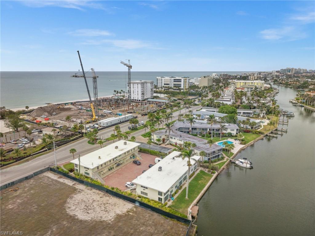 1550 GULF SHORE BLVD N E2 photo 31