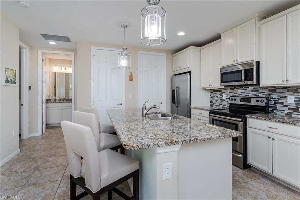 14943 EDGEWATER CIR