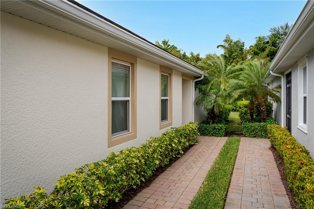 14943 EDGEWATER CIR photo 24