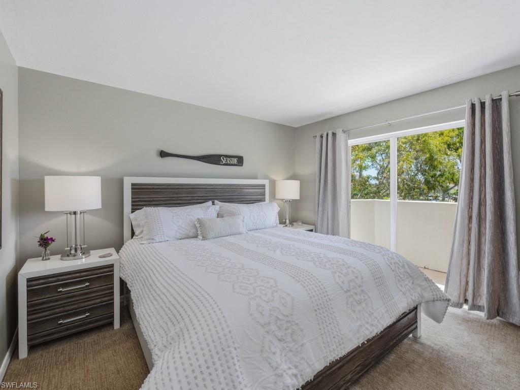 891 Huron CT 302 photo 18