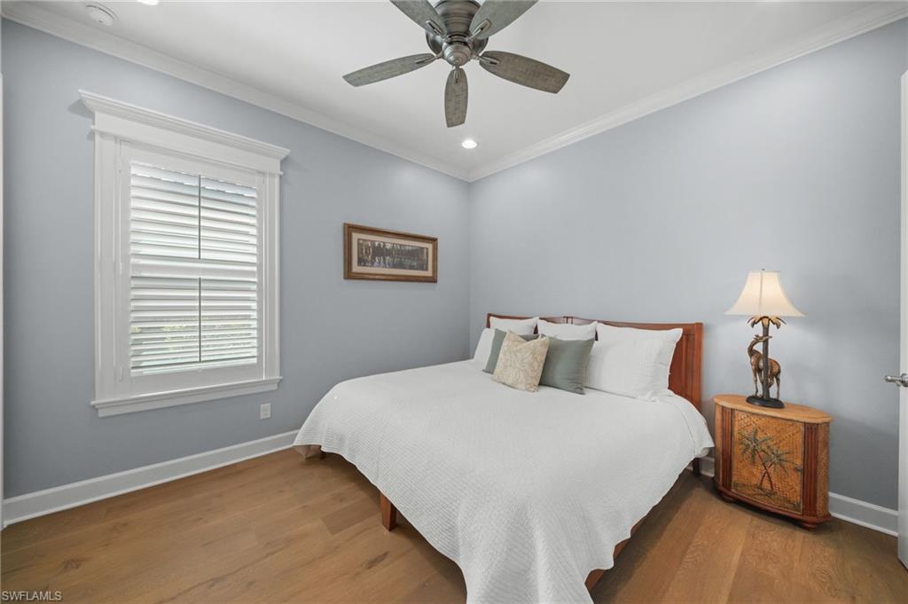 8735 Cavano ST E photo 22