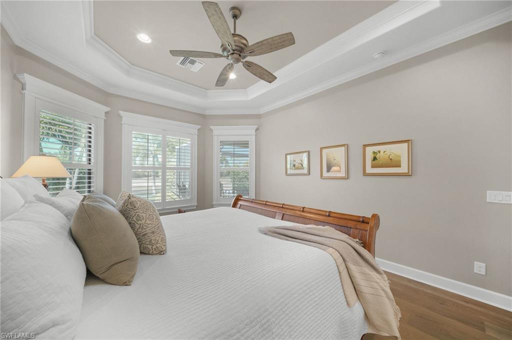 8735 Cavano ST E photo 20