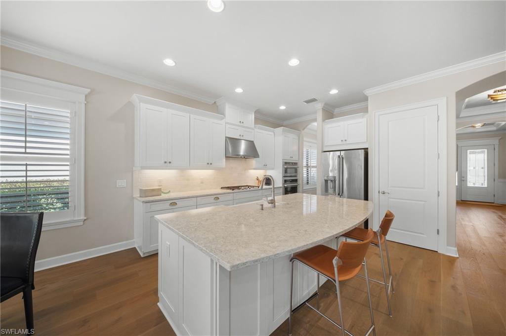 8735 Cavano ST E photo 8