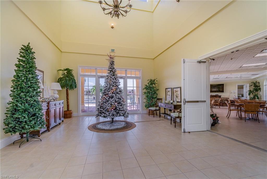 View of common area