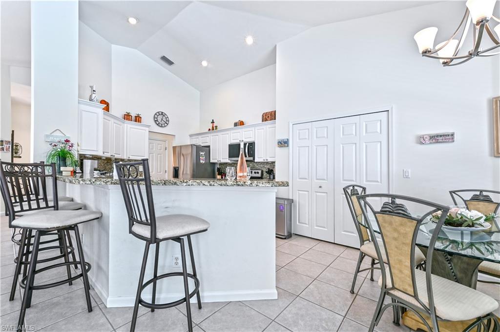 6453 Autumn Woods BLVD photo 12