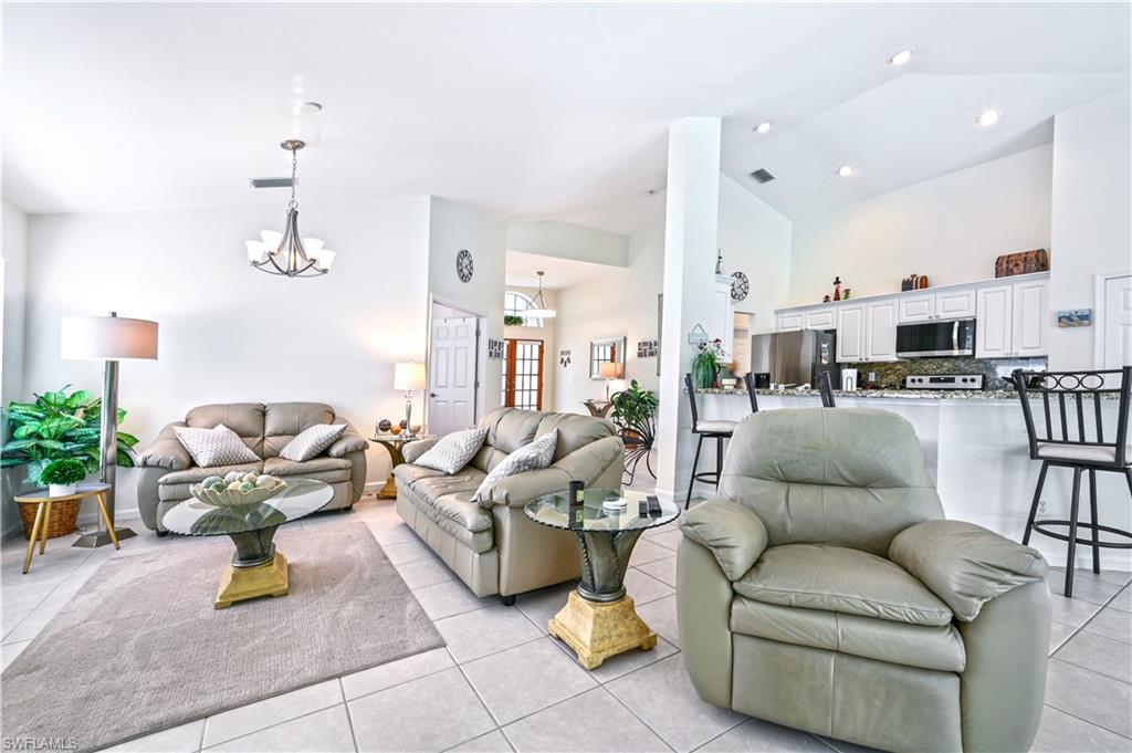 6453 Autumn Woods BLVD photo 7