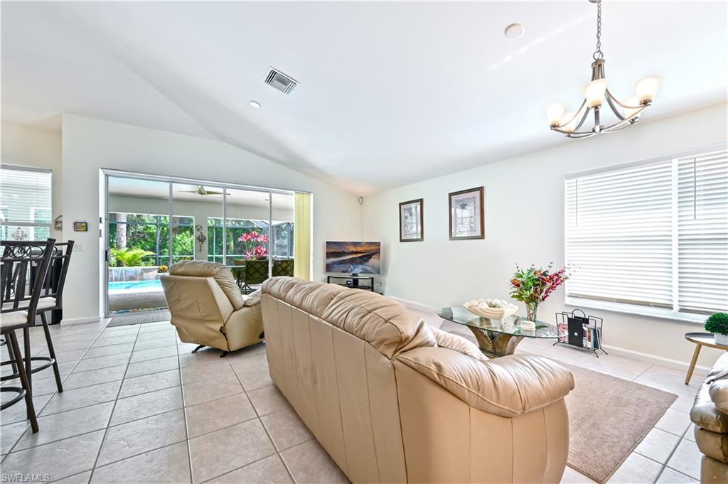 6453 Autumn Woods BLVD photo 14