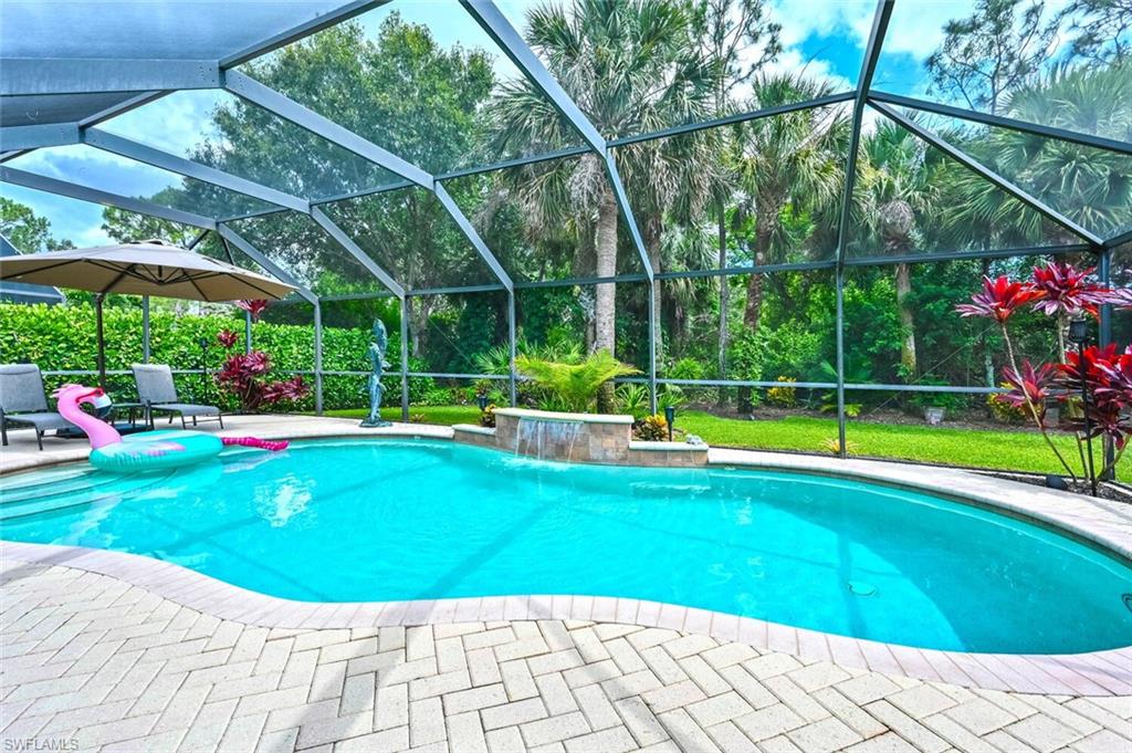 6453 Autumn Woods BLVD photo 18