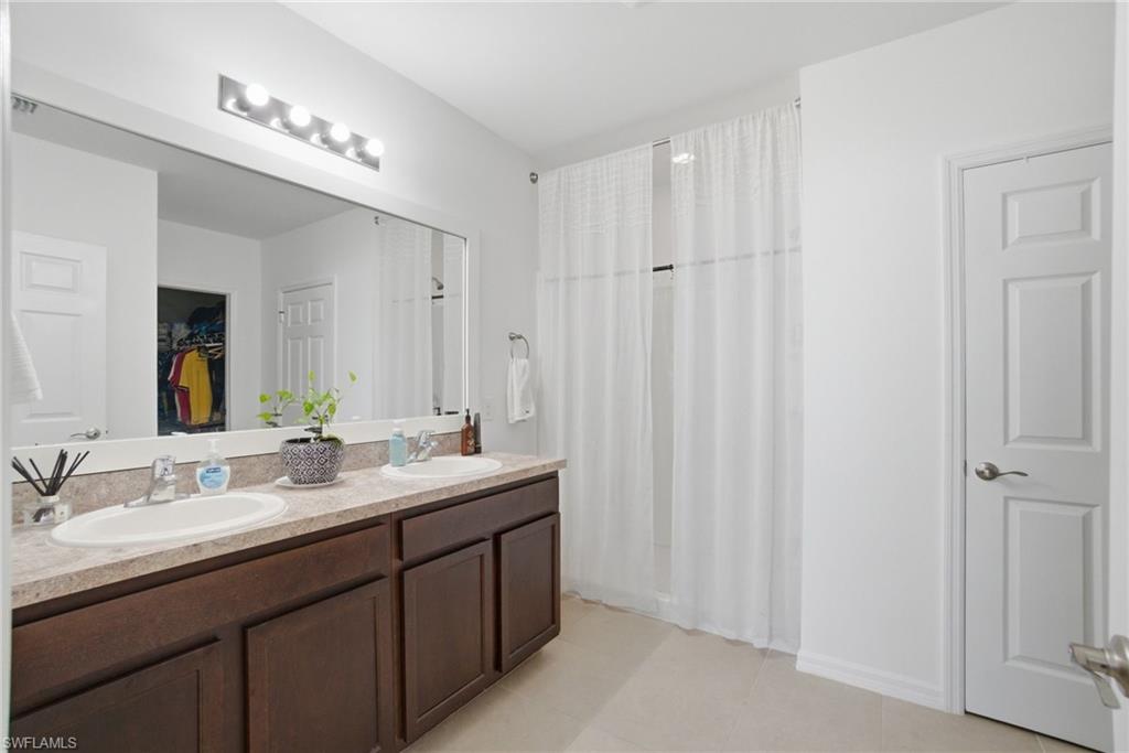 3422 Cancun CT photo 16