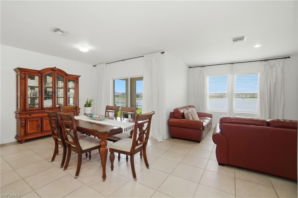 3422 Cancun CT photo 7