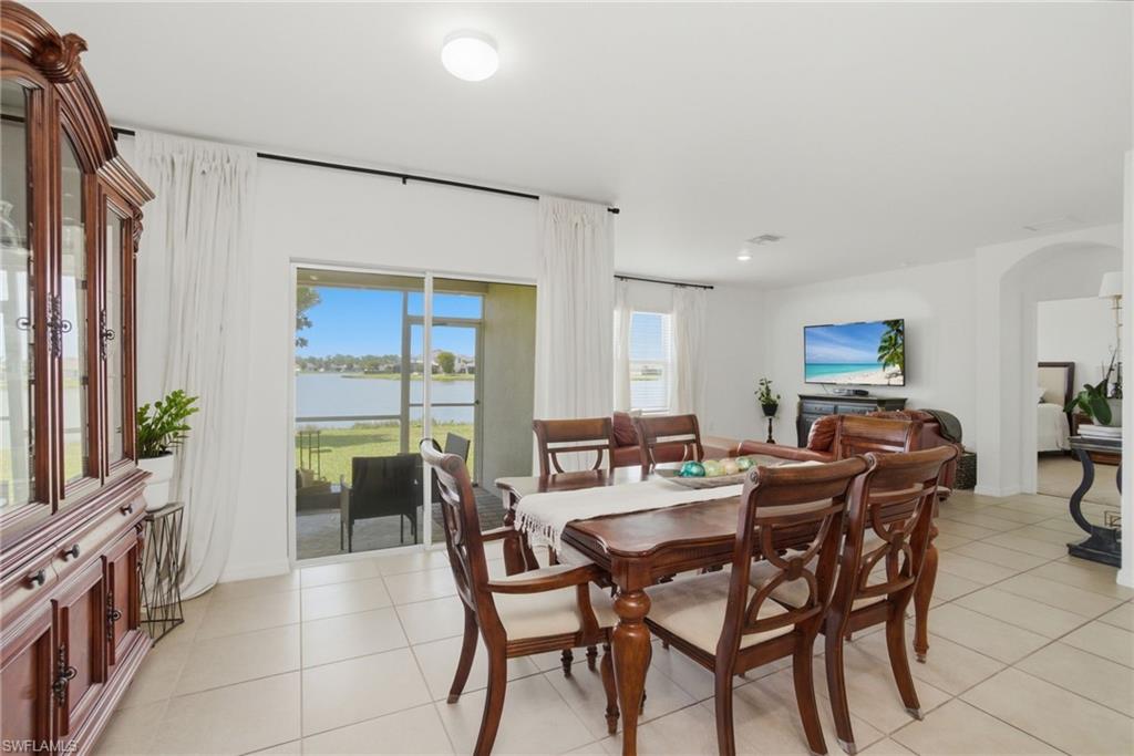 3422 Cancun CT photo 9