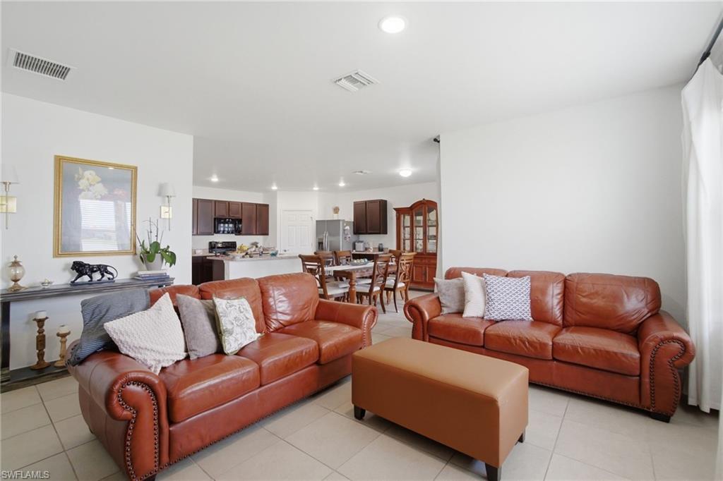 3422 Cancun CT photo 8
