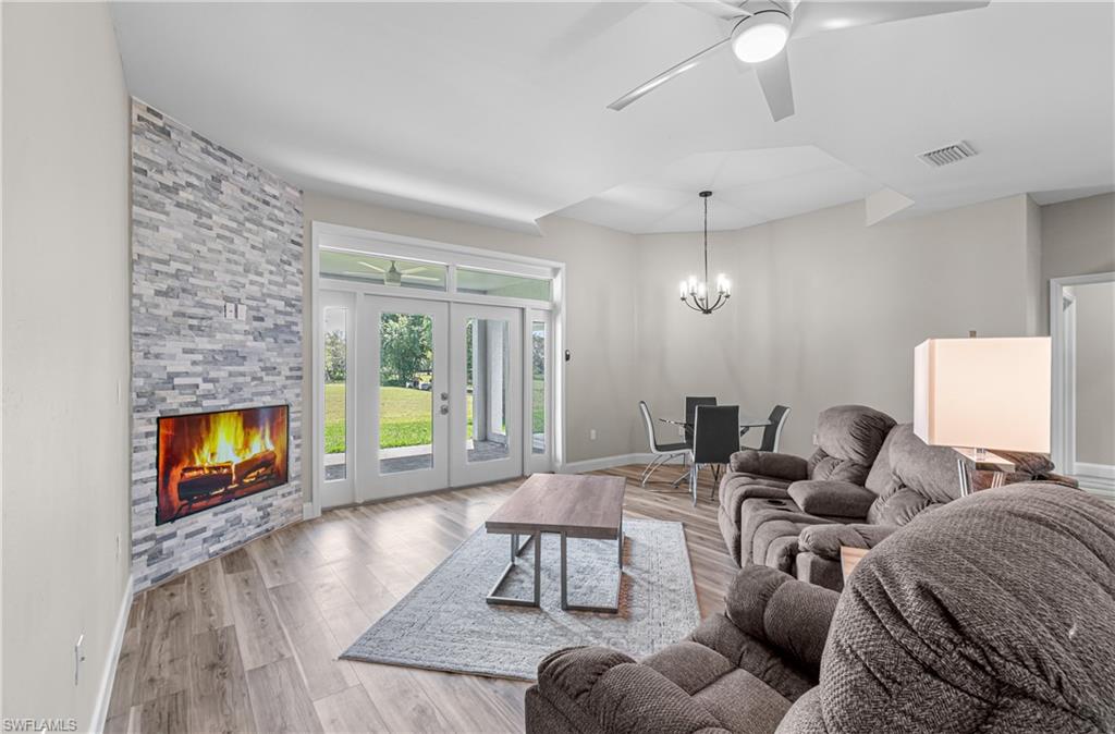 2016 Oxford Ridge CIR photo 9