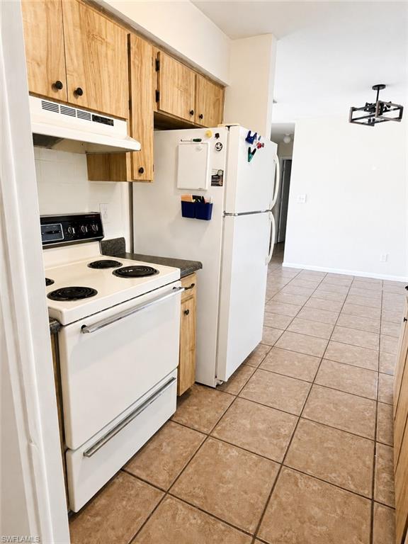 1515 Medford PL