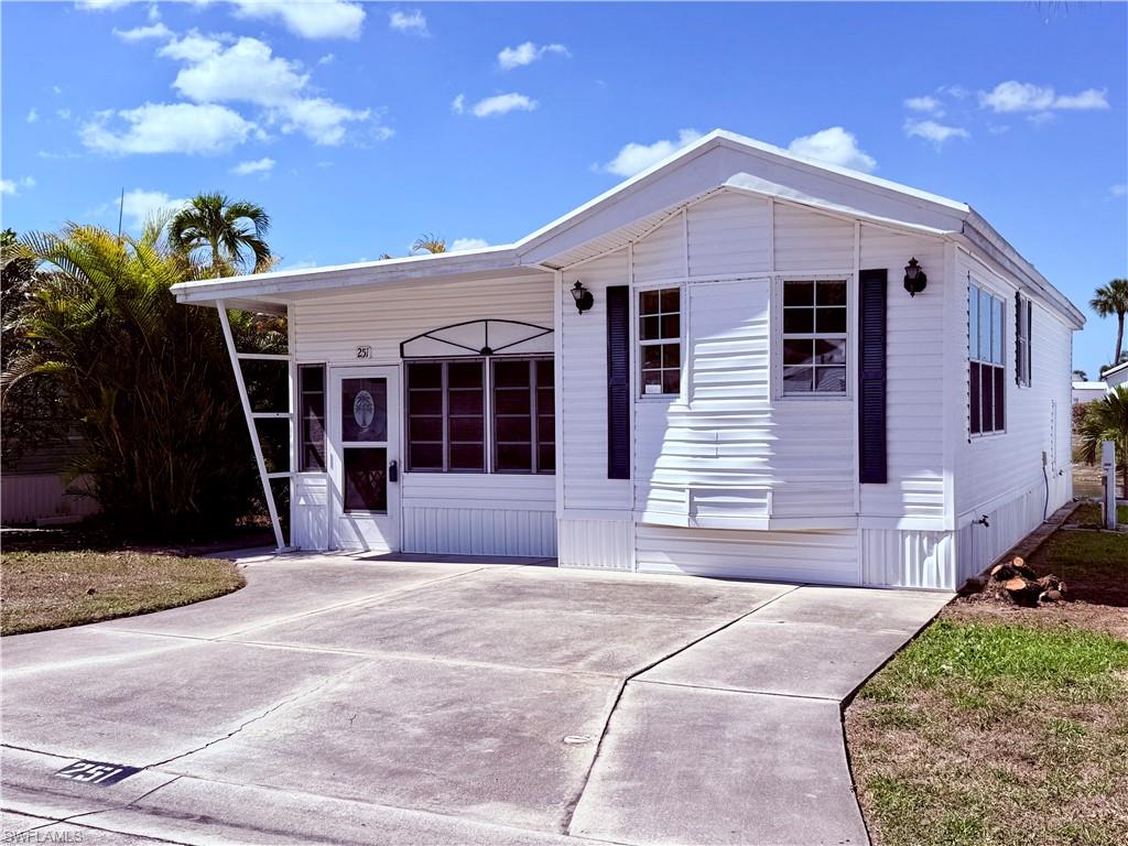 251 Bass LN 251 photo 12