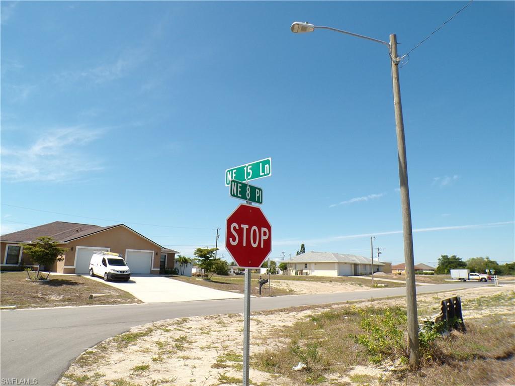 825 NE 15th LN photo 12