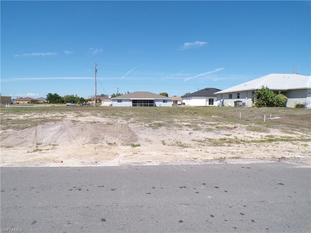 825 NE 15th LN photo 21