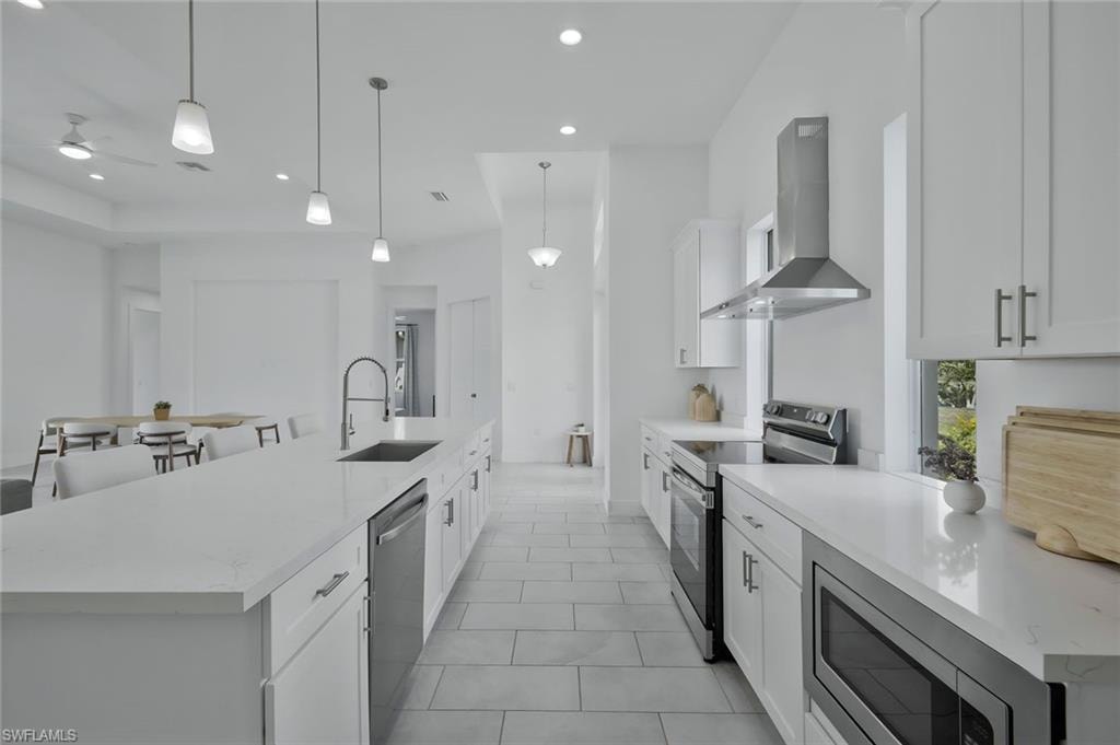 1428 NW 27th PL photo 10