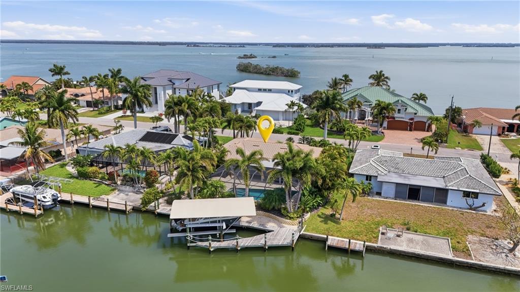 20 Bayview BLVD photo 32