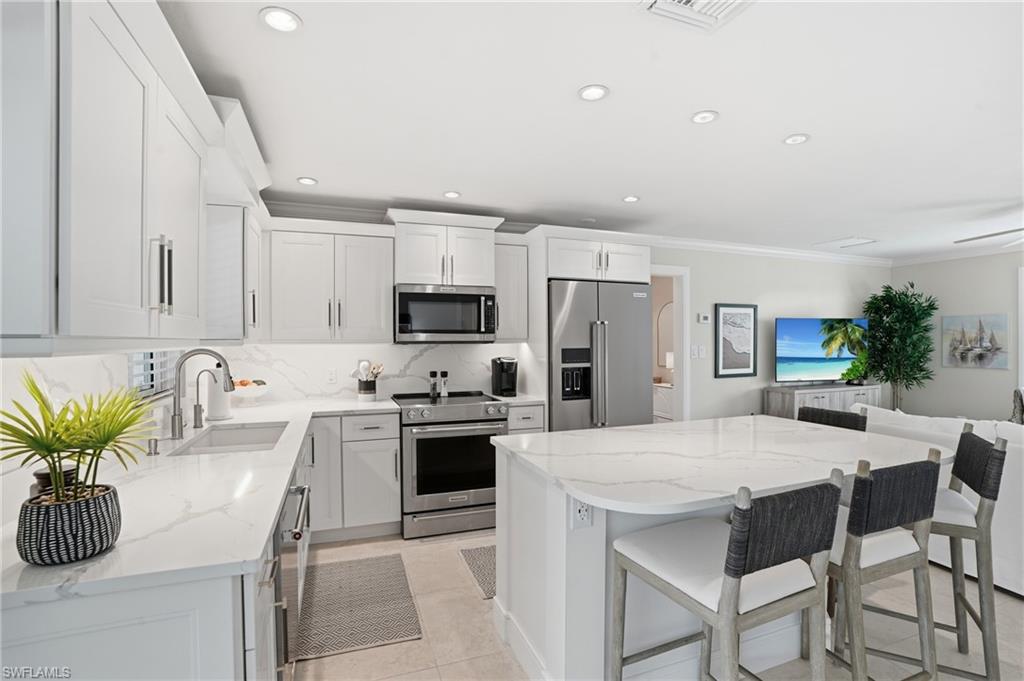 20 Bayview BLVD photo 9