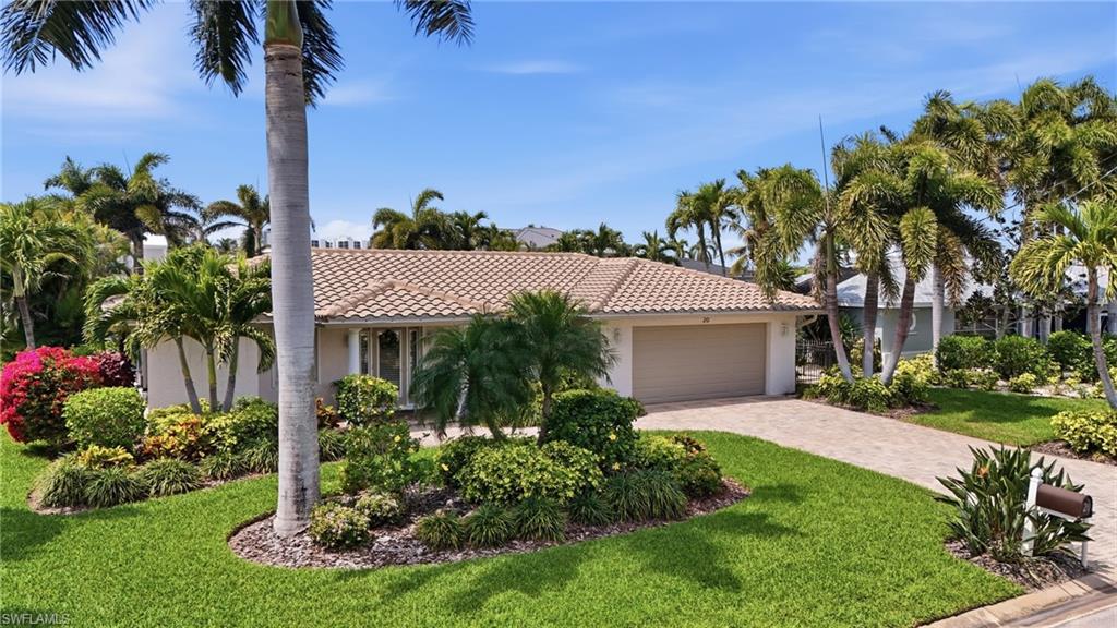20 Bayview BLVD photo 40