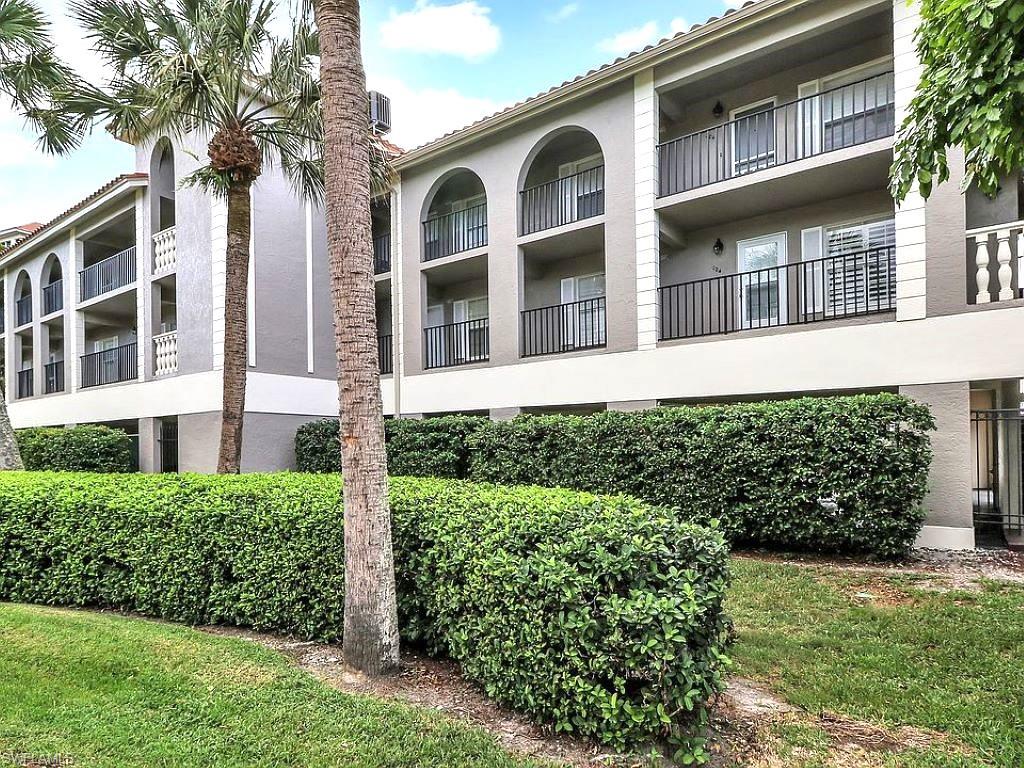 9101 Vanderbilt DR 304 photo 20