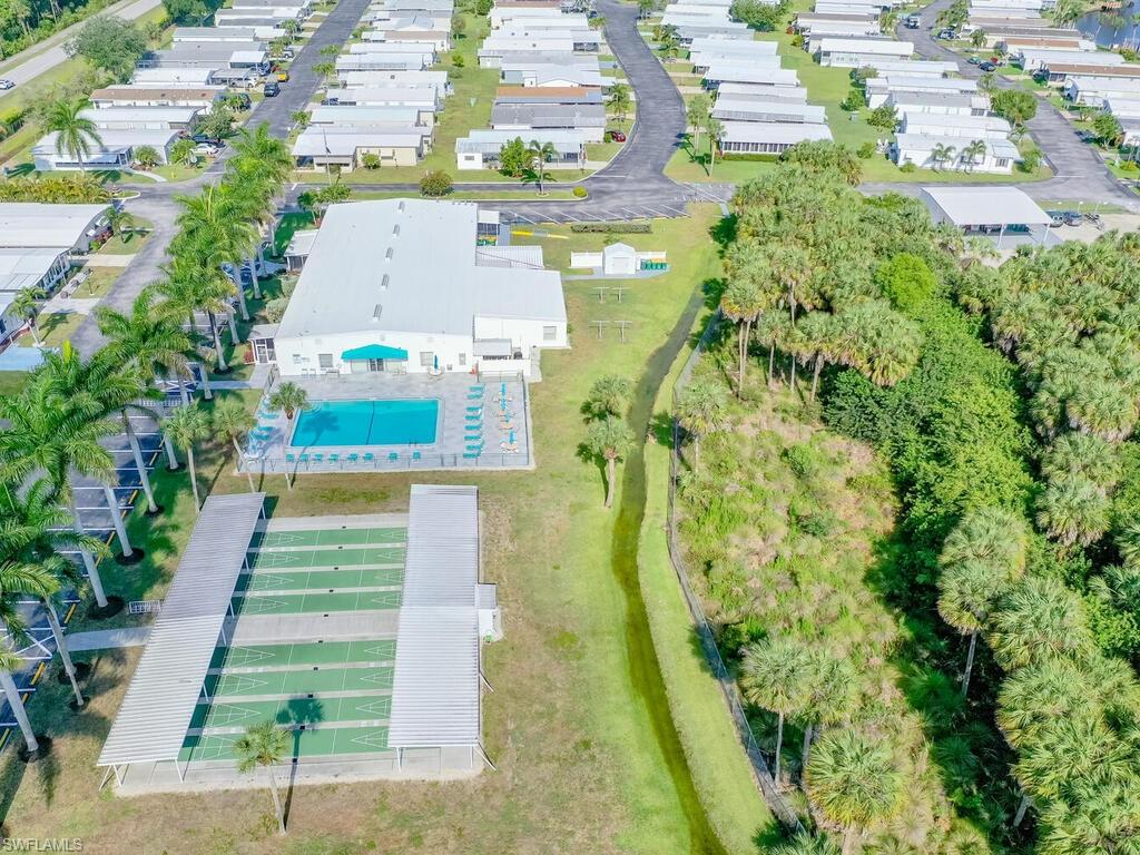 TENNIS - PICKLEBALL - COMMUNITY AMENITIES