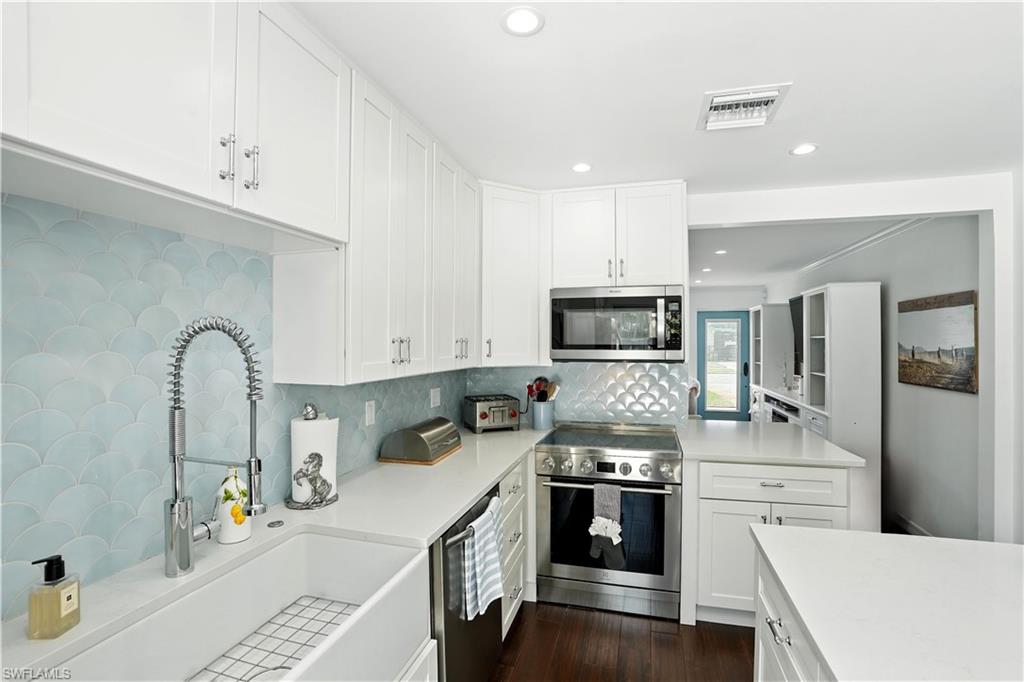 1063 22nd AVE N photo 10