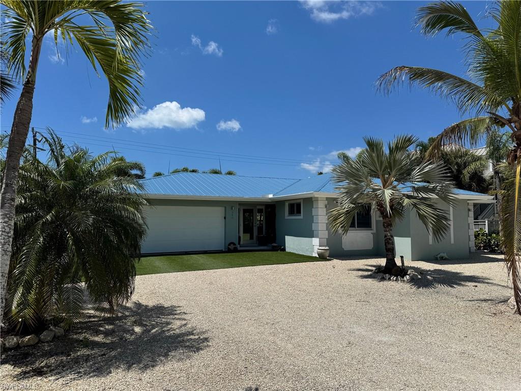 240 Southwinds DR