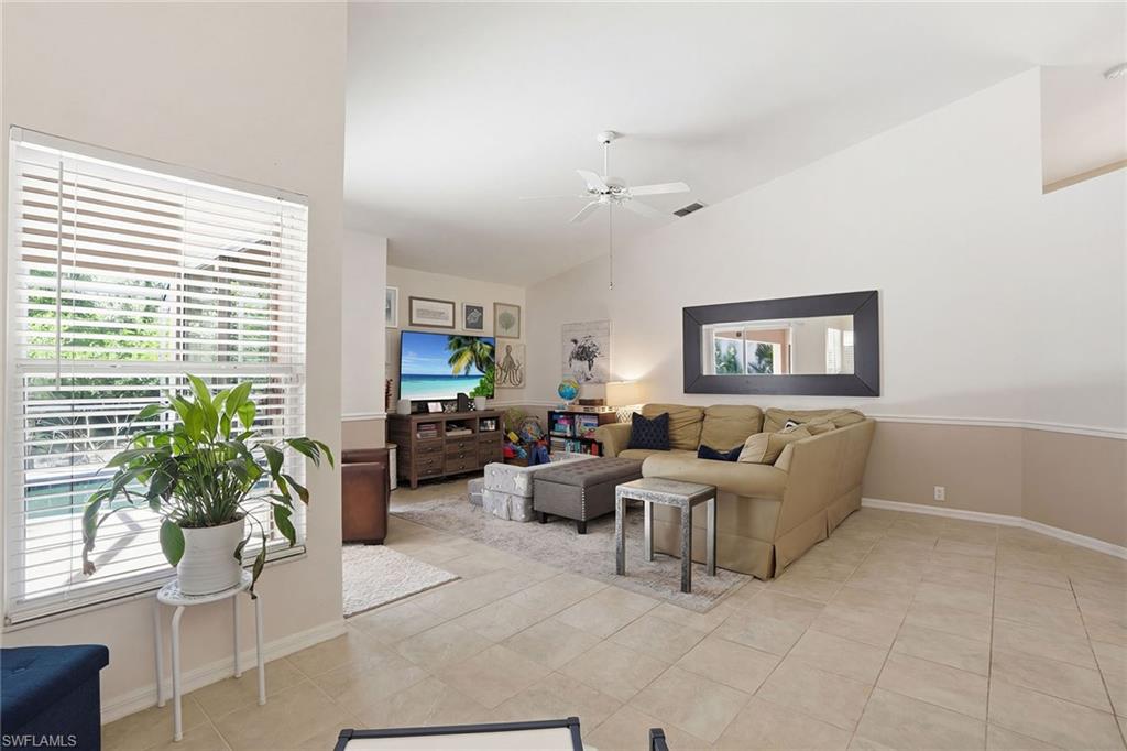 8128 Breton CIR photo 6