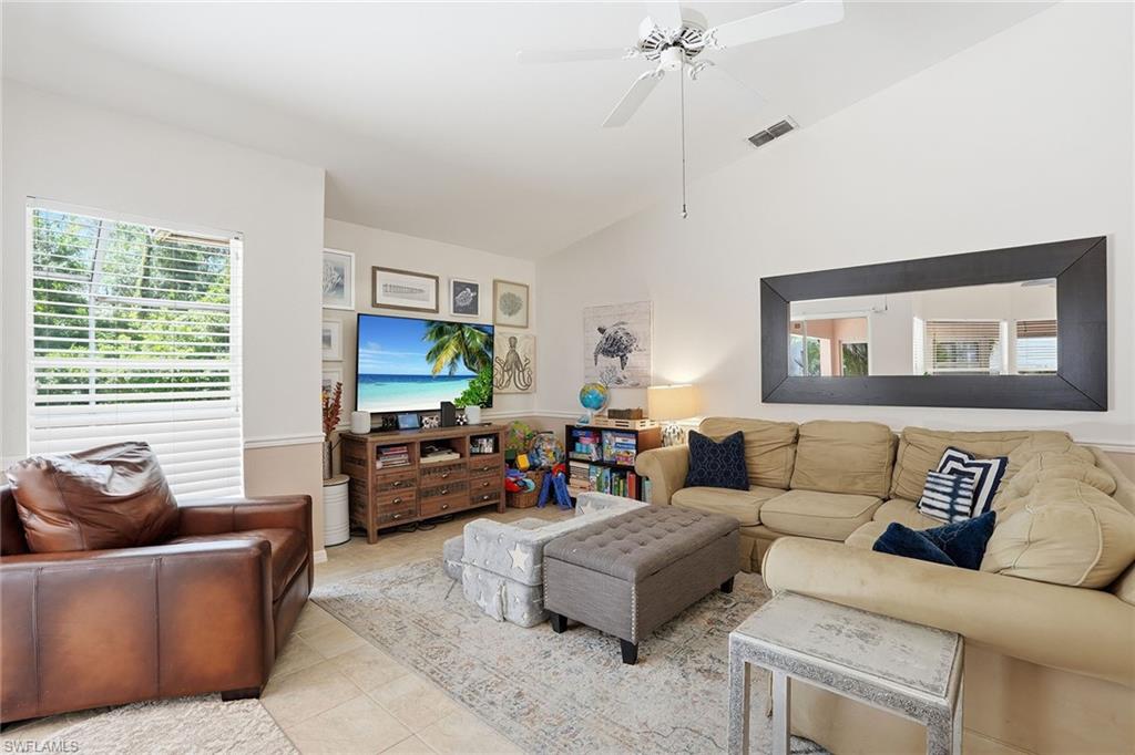 8128 Breton CIR photo 7