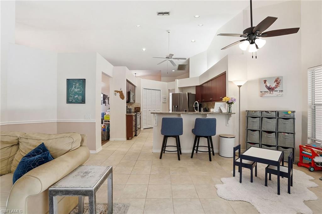 8128 Breton CIR photo 9