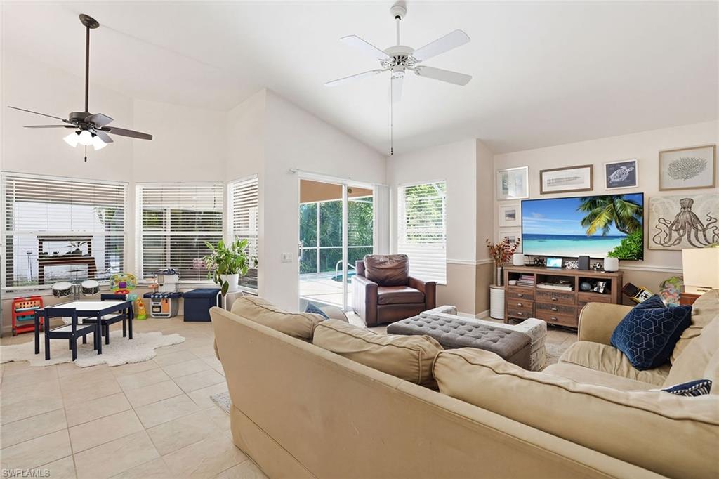 8128 Breton CIR photo 8