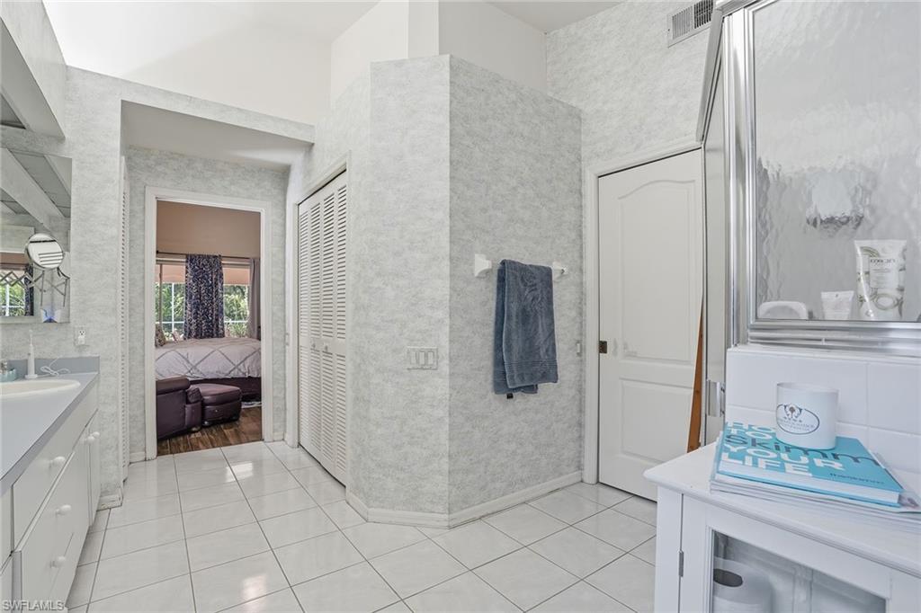 8128 Breton CIR photo 21