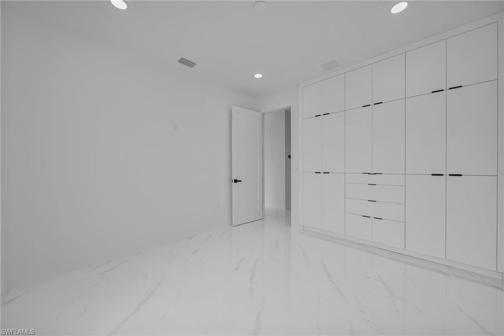 1618 Moore AVE photo 22
