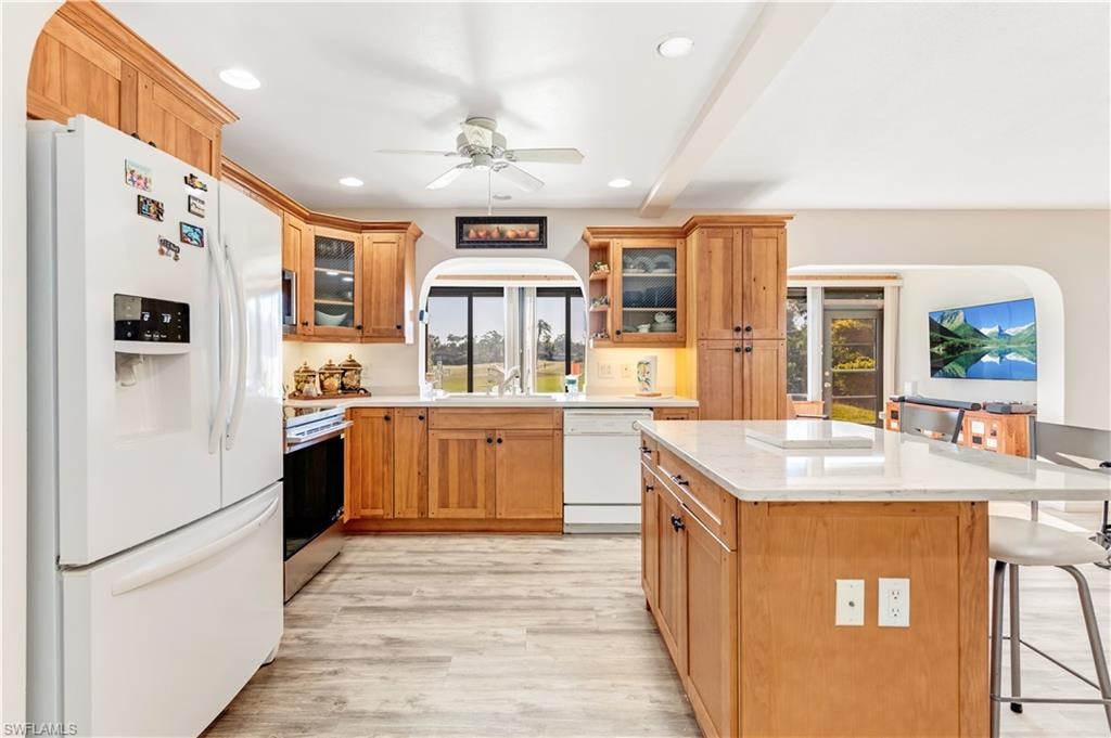 4139 Lakewood BLVD E2