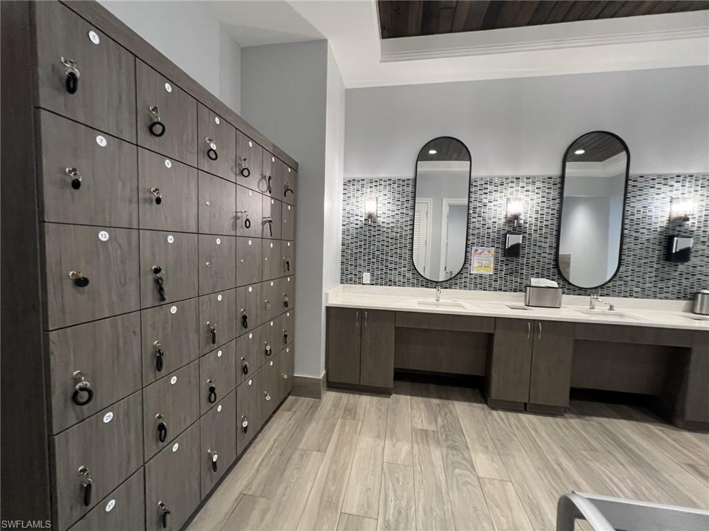 6082 National BLVD 124 photo 29