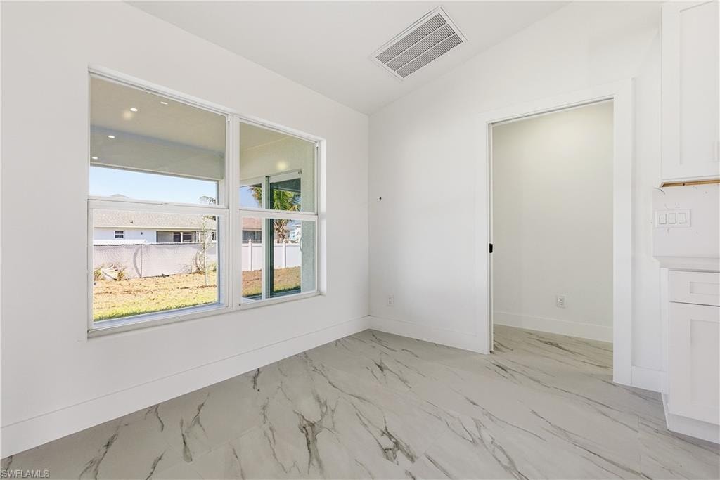 4231 NW 32nd LN photo 8