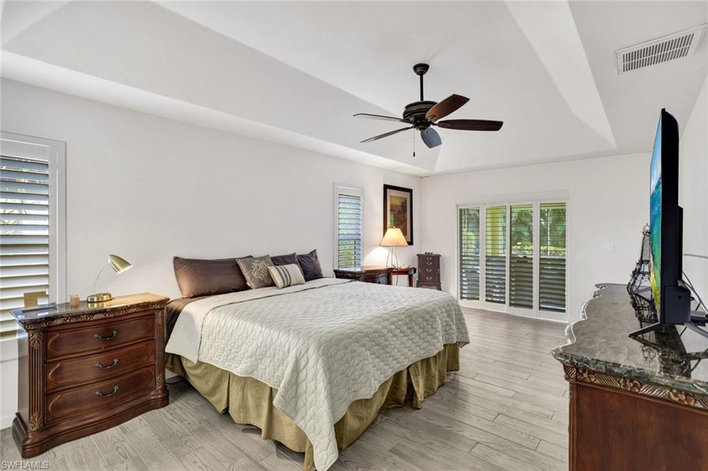 9820 Alhambra LN photo 9
