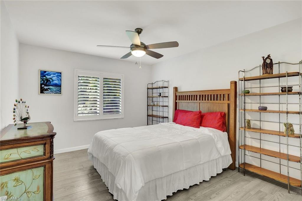 9820 Alhambra LN photo 11