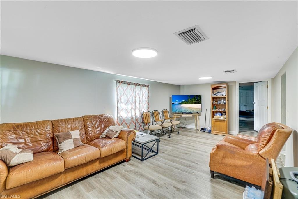 106 Moon Bay ST photo 12
