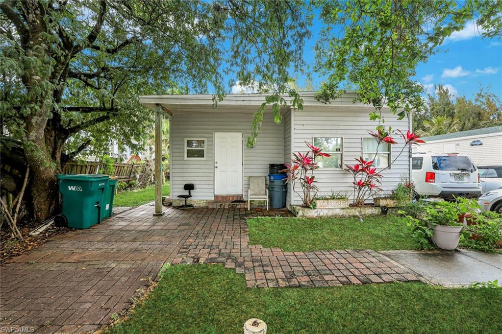 106 Moon Bay ST photo 25
