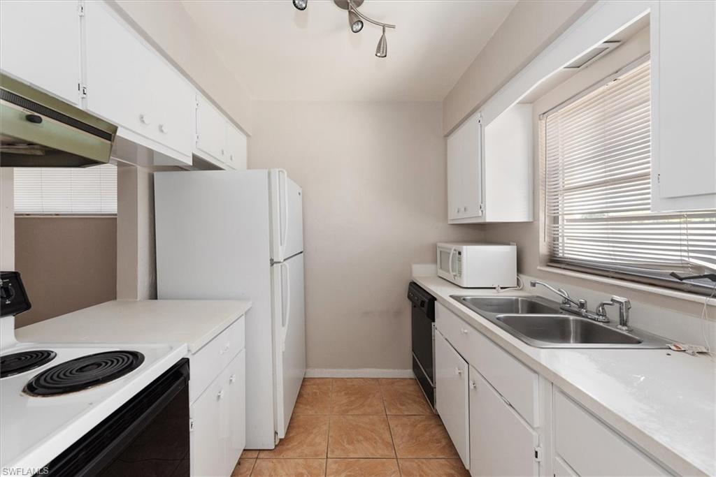 712 Joel BLVD photo 8