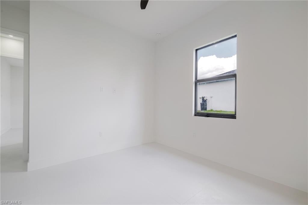 1211 Cloplon ST E photo 23