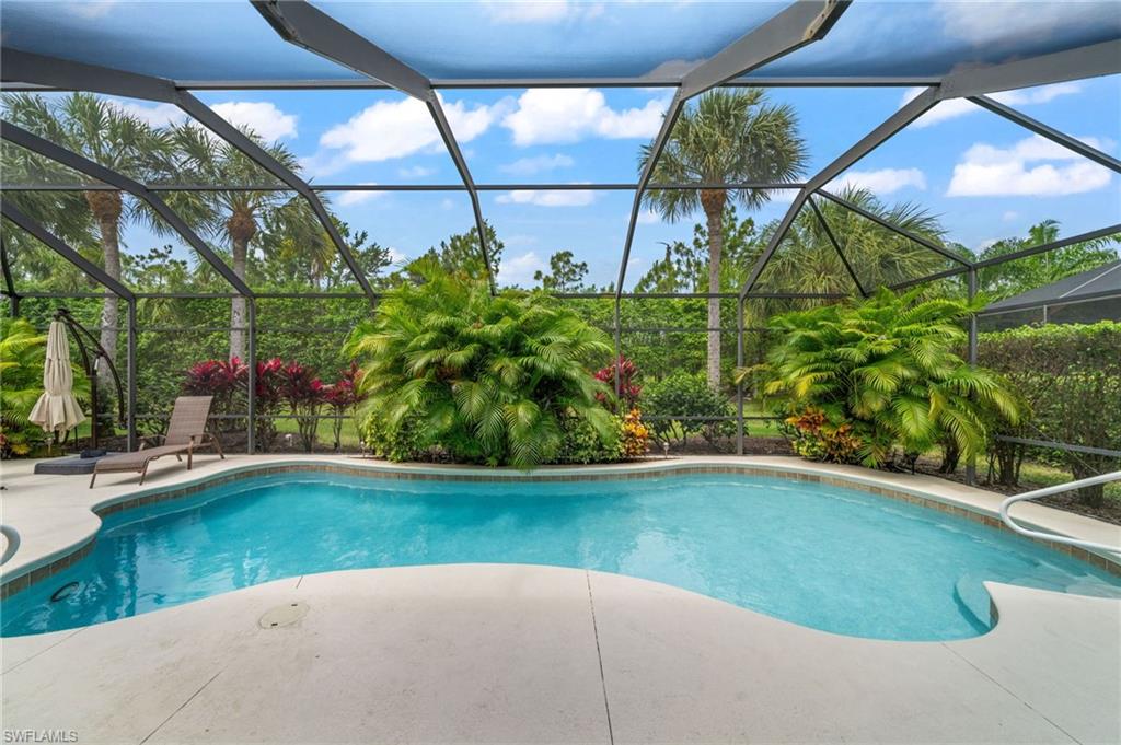 8888 Mustang Island CIR photo 12
